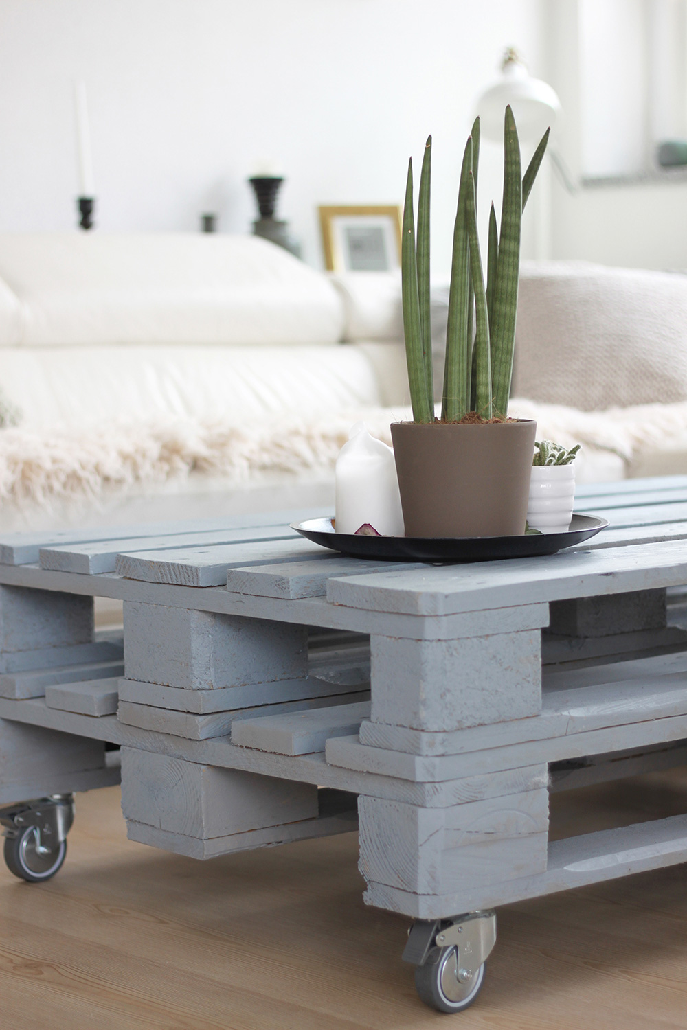 Do it yourself: europaletten couchtisch...
