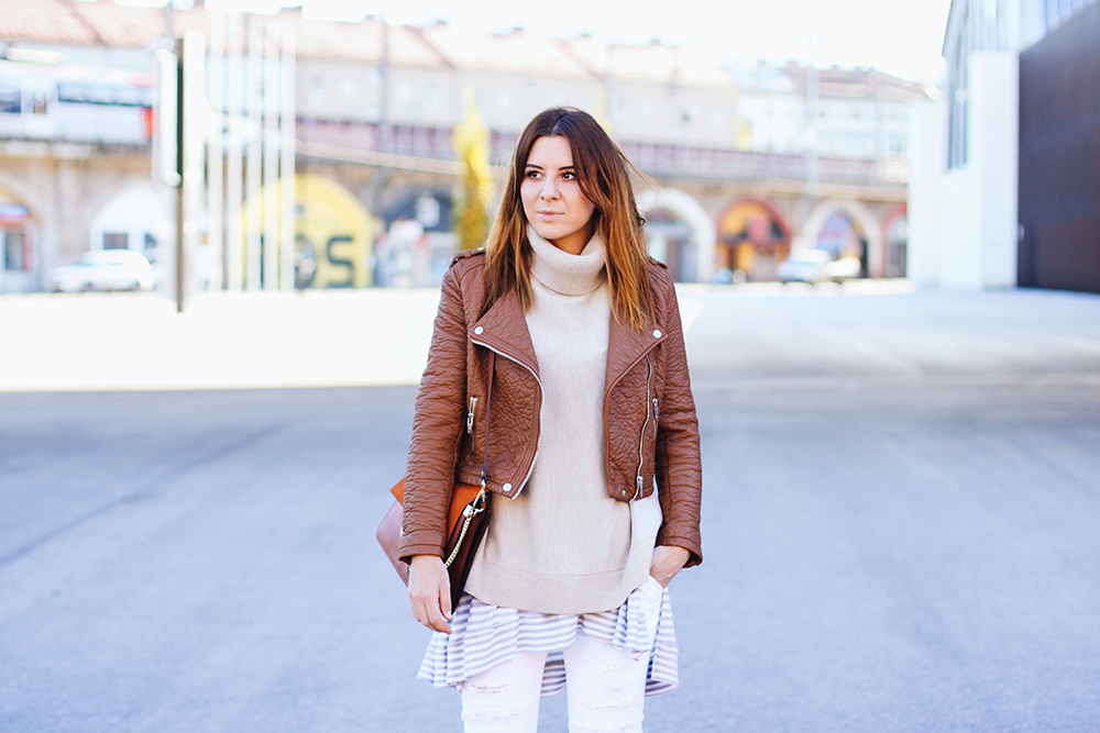 who is mocca, fashionblogger austria, white boyfriend jeans, valentino rockstud pumps, layering, chloe faye, whoismocca.com