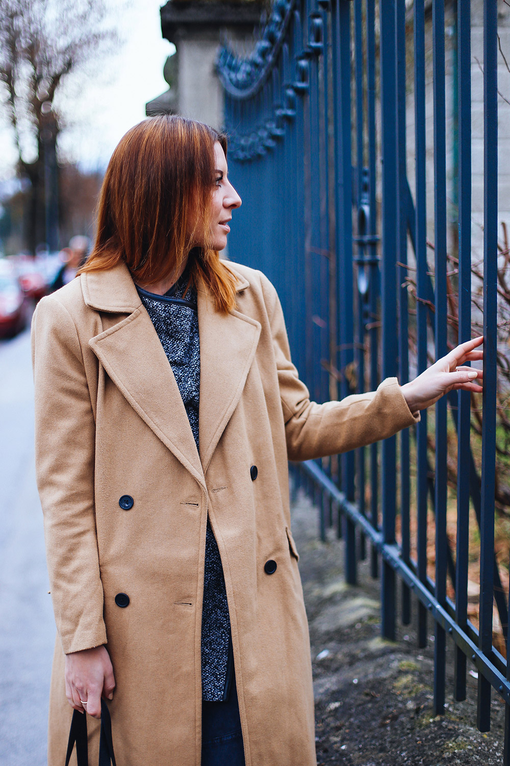 who is mocca, fashion blog, fashionblogger, camel coat, orsay cardigan, ankle boots zara