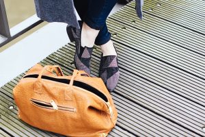 who is mocha, fashion blog, fashion blog, interior blog, long gray coat, hamburg street style, hamburg lookbook, hamburg speicherstadt outfit, vic diplomacy, Kimder shopper