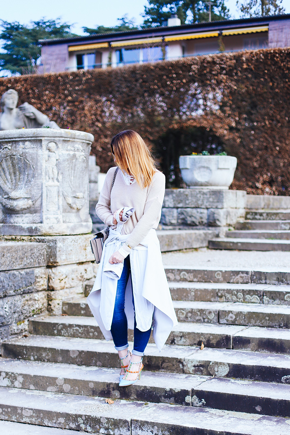 beigen Trenchcoat kombinieren, Skinny Jeans, Orsay Outfit, Valentino Rockstuds, Fashion Blog, whoismocca.com