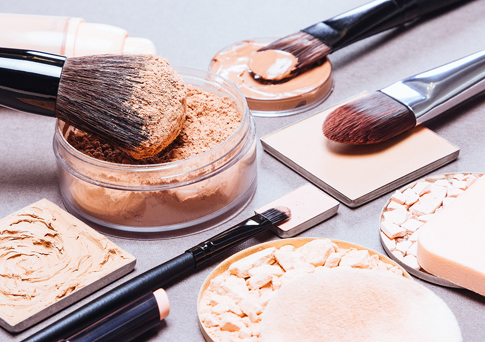 The 8 Must Have Make-up Brushes, Beauty Blog, whoismocca.com