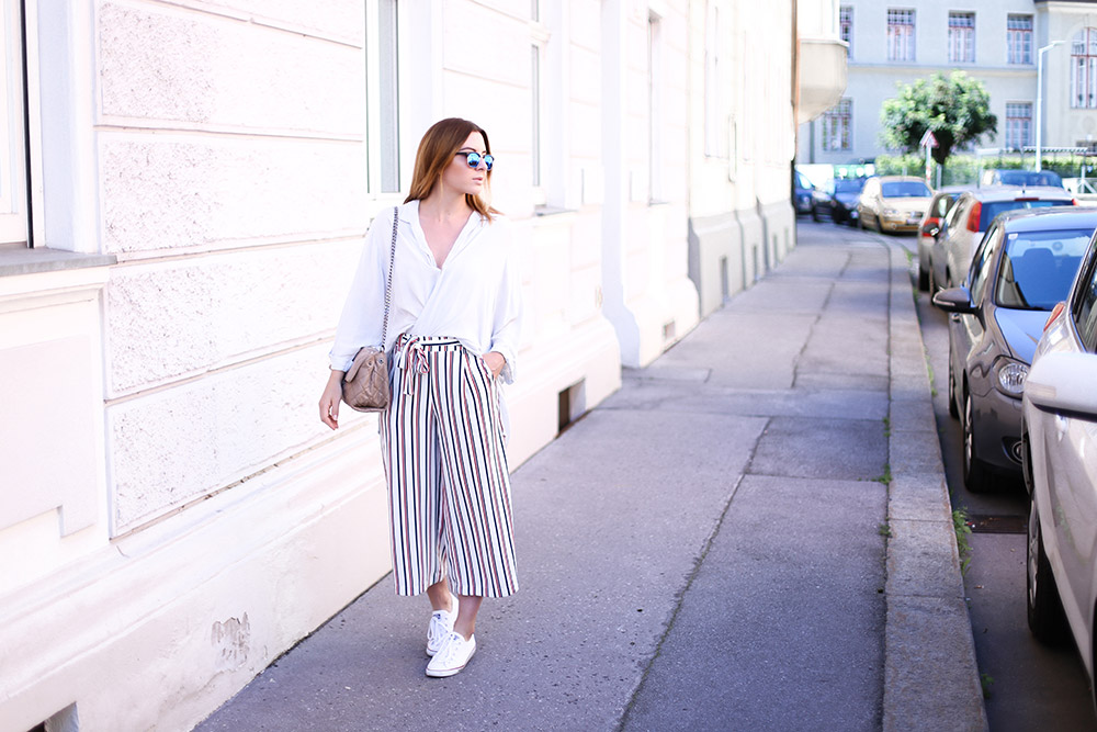 Striped Culottes, Sneakers, Streetstyle Innsbruck, Outfit Inspiration, Stella McCartney Bag, Fashion Blog, whoismocca.com