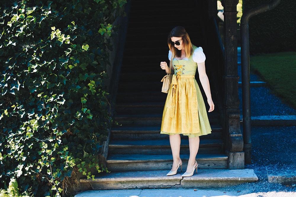 Oktoberfest Styling Tipps, Dirndl-Dekolleté, Dirndl Schuhe, Dirndl No-Gos, gelbes Dirndl, grünes Dirndl, Fashion Magazin, Fashion Blog, Modeblog, whoismocca.com