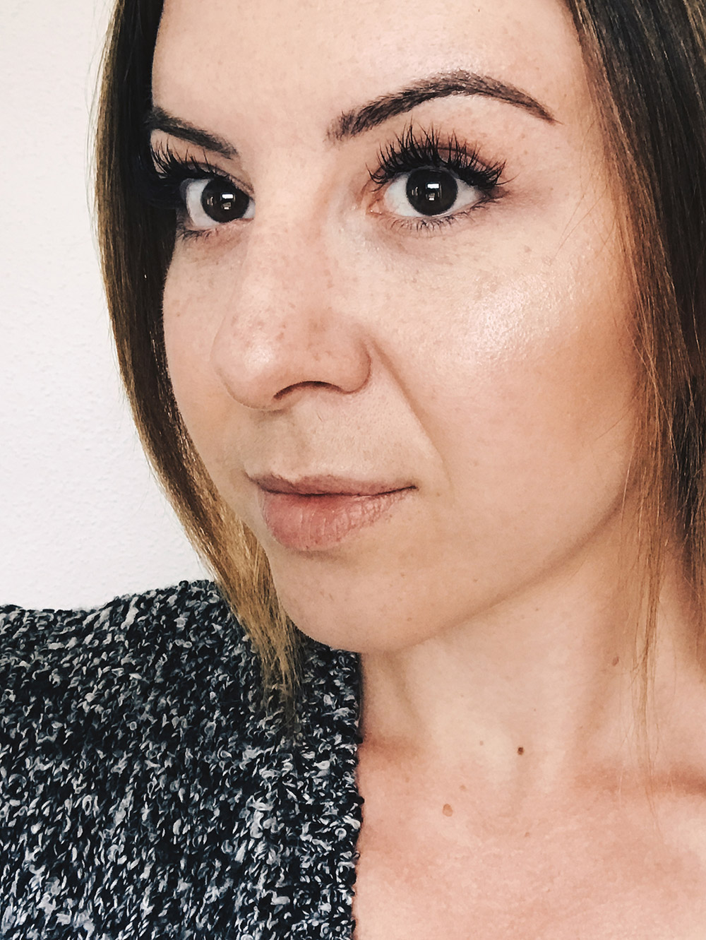 Was ist Microblading, Erfahrungen, Erfahrungsbericht, Vorher-Nachher, Natürliche Augenbrauen, Perfekte Augenbrauen, goldener Schnitt, Permanent Make-Up, Beauty Blog, whoismocca.com