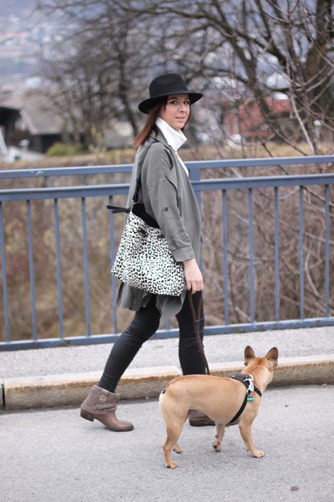 Outfit: Tamaris Boots & Bershka Trenchcoat Outfit: Tamaris Boots & Bershka Trenchcoat