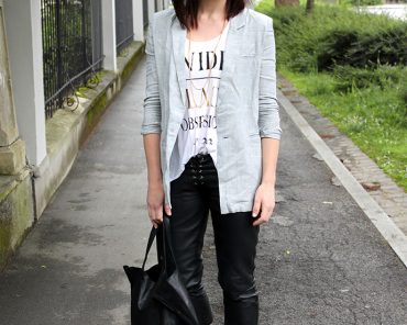 Outfit: Vintage Lederhose, Ledershopper und grauer Blazer Outfit: Vintage Lederhose, Ledershopper und grauer Blazer