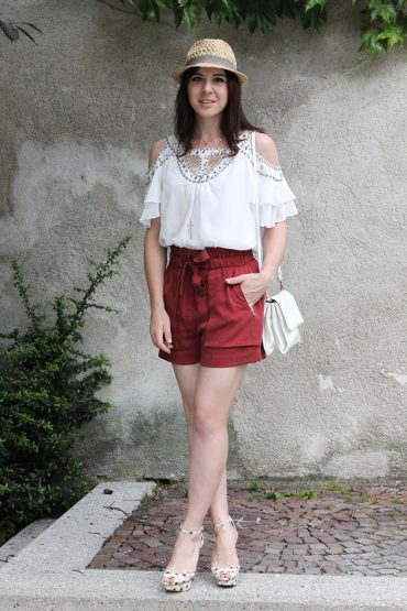 Outfit: High Waist Shorts von Zara und Tunika Outfit: High Waist Shorts von Zara und Tunika