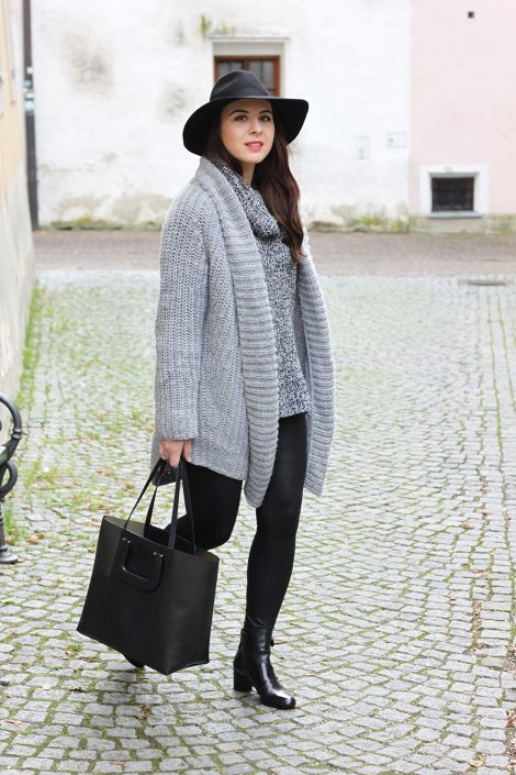 Rue des Dames Boots, Strickpullover und Strickcardigan Rue des Dames Boots, Strickpullover und Strickcardigan
