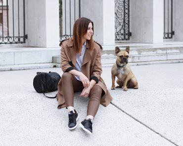 Stan Smith Sneaker, Lederhose und Topshop Trench Stan Smith Sneaker, Lederhose und Topshop Trench