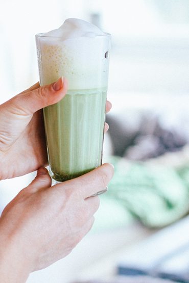 vegane Matcha Rezepte: Matcha Müsli, Matcha Latte, Matcha Kekse vegane Matcha Rezepte: Matcha Müsli, Matcha Latte, Matcha Kekse