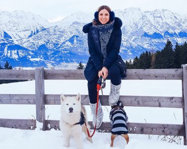 Mocca’s Weekly Vlog 4: Rodeln in Tirol, veganes Essen, Shopping und Alltagsgeschichten Mocca’s Weekly Vlog 4: Rodeln in Tirol, veganes Essen, Shopping und Alltagsgeschichten