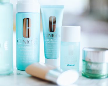 Was hilft gegen Pickel? Meine 5 Tipps gegen Hautunreinheiten! Was hilft gegen Pickel? Meine 5 Tipps gegen Hautunreinheiten!