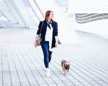 Peeptoe Booties von Guess, Skinny Jeans und Streifenbluse Peeptoe Booties von Guess, Skinny Jeans und Streifenbluse