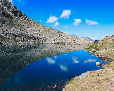 Aufi aufn Berg! Über das Wandern mit Hund in Tirol und meine Must-Haves Aufi aufn Berg! Über das Wandern mit Hund in Tirol und meine Must-Haves