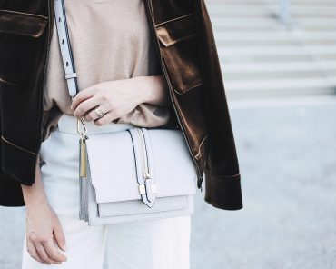 So integriere ich den Samt-Trend in einem Alltags-Outfit! So integriere ich den Samt-Trend in einem Alltags-Outfit!