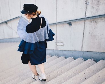 Pullover kombinieren: So style ich Trompetenärmel mit Off-Shoulder! Pullover kombinieren: So style ich Trompetenärmel mit Off-Shoulder!