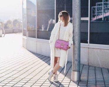 Schick in Strick! So gut kann man ein beiges Strickkleid kombinieren! Schick in Strick! So gut kann man ein beiges Strickkleid kombinieren!