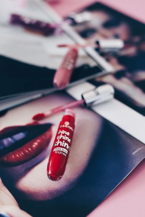 Shine, Shine Shine! Das sind die neuen Lipglosse von essence! Shine, Shine Shine! Das sind die neuen Lipglosse von essence!
