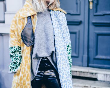 Investment oder Statement Piece? Der Acne Mantel mit Leoprint! Investment oder Statement Piece? Der Acne Mantel mit Leoprint!