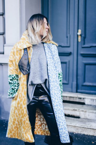 Investment oder Statement Piece? Der Acne Mantel mit Leoprint! Investment oder Statement Piece? Der Acne Mantel mit Leoprint!