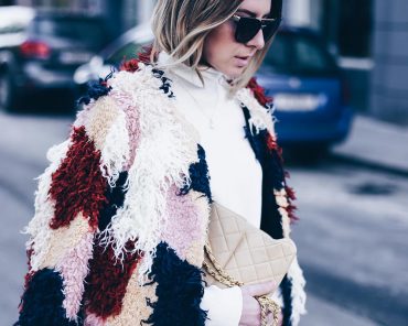 Ton-in-Ton Outfit mit Special Guest: Der Tularosa Faux Fur Mantel Ton-in-Ton Outfit mit Special Guest: Der Tularosa Faux Fur Mantel