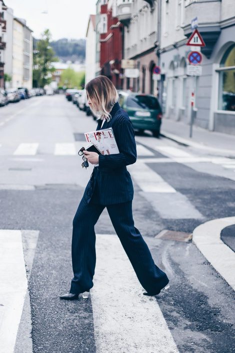 Stylisch ins Office: Business Outfit mit Nadelstreifen-Anzug! Stylisch ins Office: Business Outfit mit Nadelstreifen-Anzug!