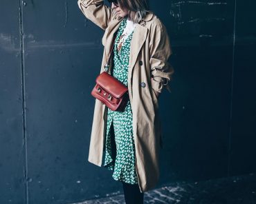 Mein Must-Have: Das Print-Kleid von Ganni im Kimono-Stil Mein Must-Have: Das Print-Kleid von Ganni im Kimono-Stil