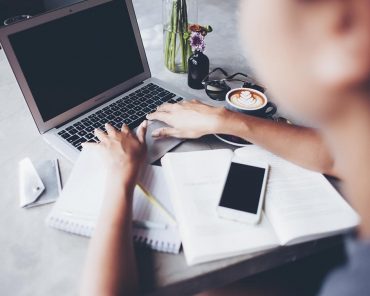 5 schnelle Entspannungstechniken gegen Stress im Job! 5 schnelle Entspannungstechniken gegen Stress im Job!