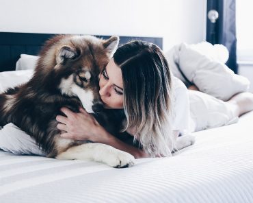 Schlaf gut #Homestory! Goldene Tipps für einen erholsamen Schlaf! Schlaf gut #Homestory! Goldene Tipps für einen erholsamen Schlaf!