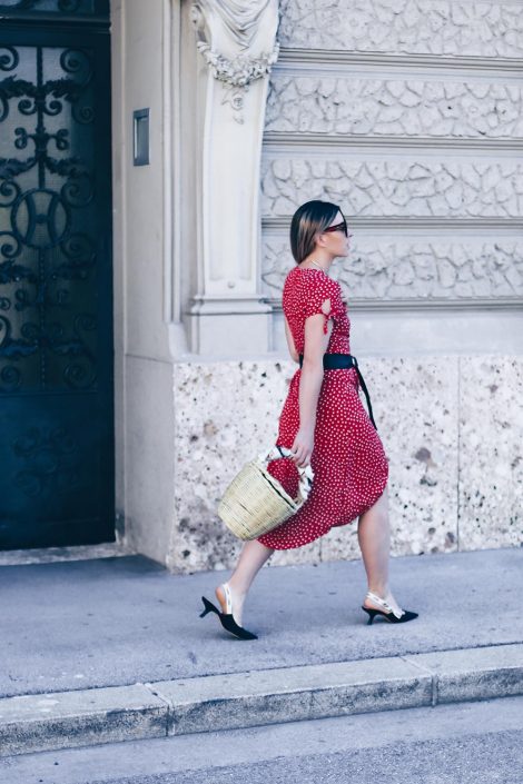 Meine Go-To Sommerkombi: Wickelkleider + Korb-Taschen Meine Go-To Sommerkombi: Wickelkleider + Korb-Taschen