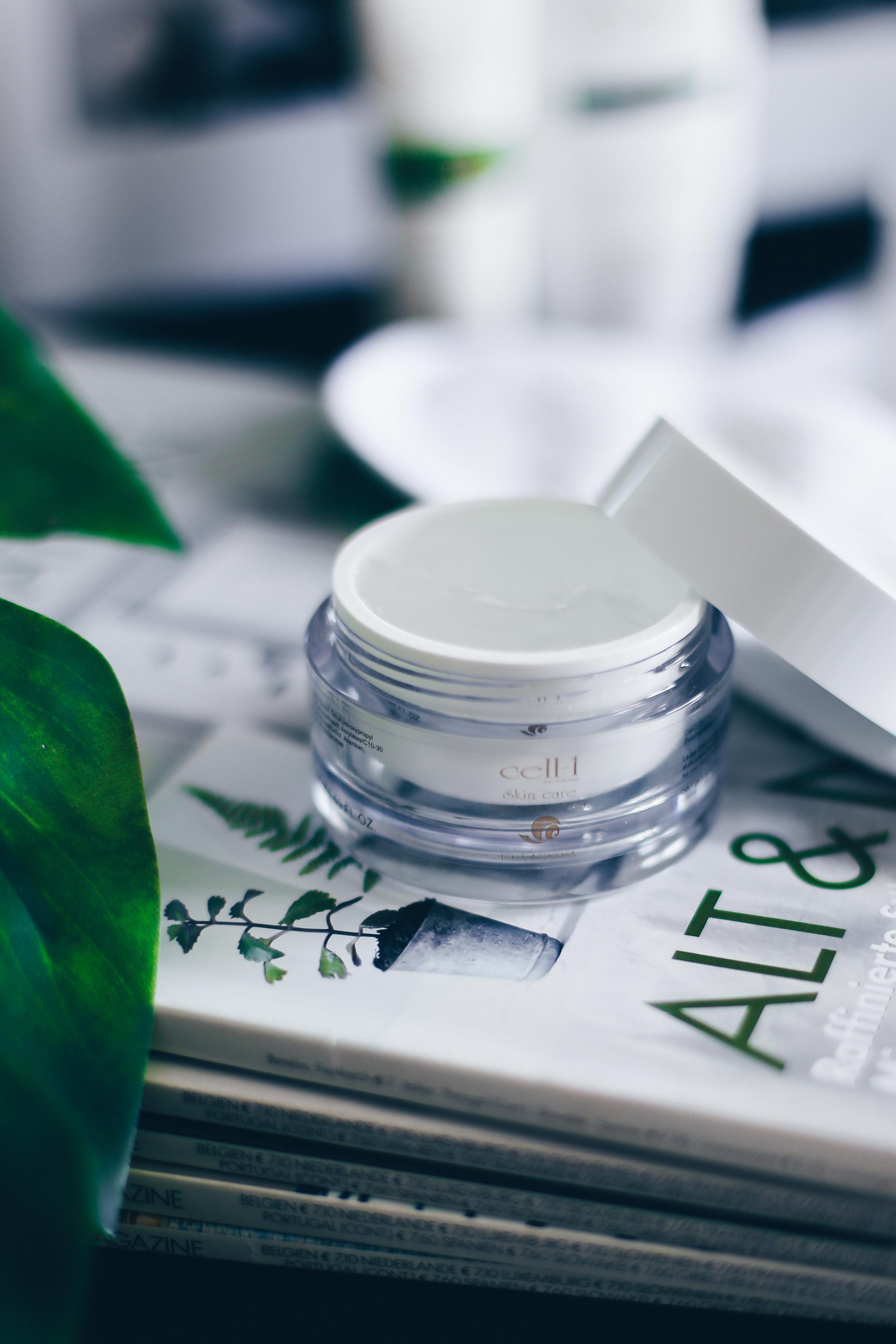 Cell-1 Gel Erfahrungsbericht, Review, Beauty Pflege mit Schneckenextrakt, Beauty Must Have, Anti Aging, Beauty report, Cell-1 test, Beauty Blog, Magazin, www.whoismocca.com