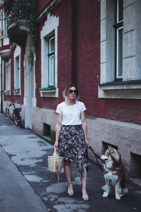 Auf meiner Capsule Wardrobe Liste: Der Isabel Marant Étoile Rock! Auf meiner Capsule Wardrobe Liste: Der Isabel Marant Étoile Rock!