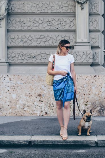 Outfit-Idee: Paisley Kleid als Rock tragen (+Must-have Birkin Basket) Outfit-Idee: Paisley Kleid als Rock tragen (+Must-have Birkin Basket)