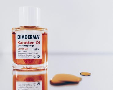 10 Beauty Blogger verraten ihre Geheimnisse für schöne, strahlende Haut! 10 Beauty Blogger verraten ihre Geheimnisse für schöne, strahlende Haut!