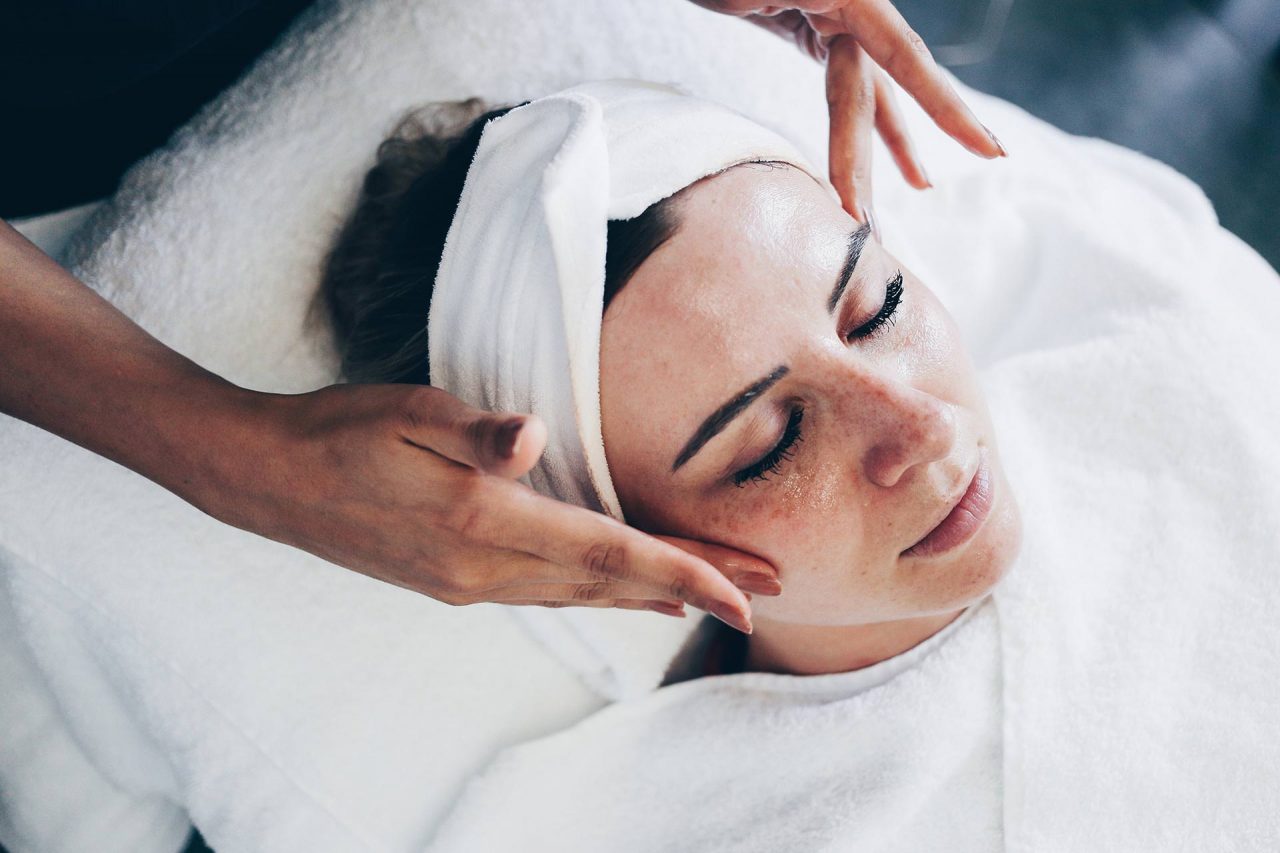 Microdermabrasion und Laserbehandlung für eine feinporige Haut! Lifestyle Blog und Mamablog