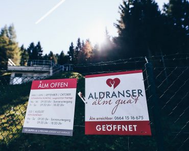 Wandern mit Hund in Tirol: Die Aldranser Alm! Wandern mit Hund in Tirol: Die Aldranser Alm!