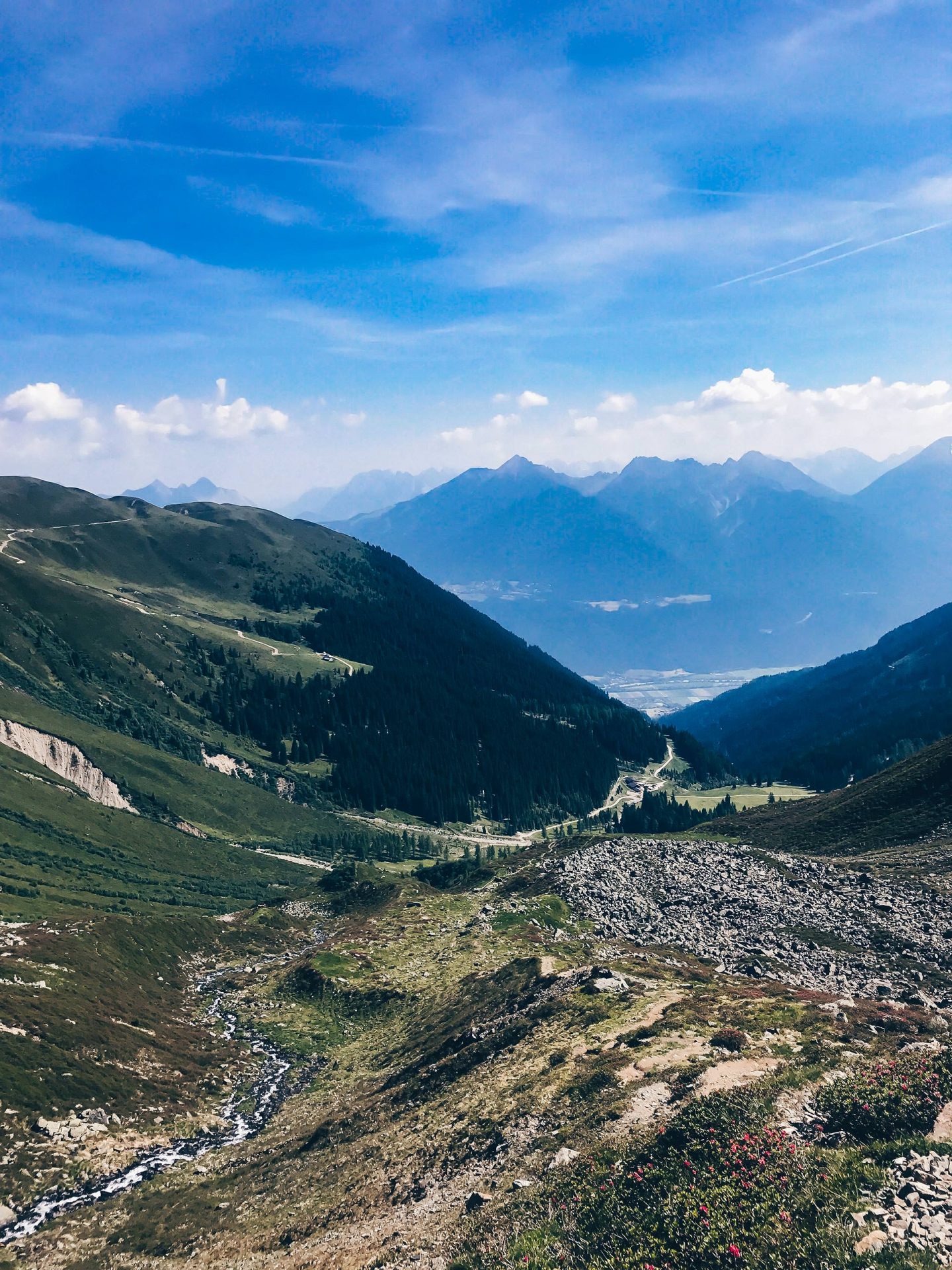 Wandern mit Hund in Tirol Der Hundstalsee Life und Style Blog aus