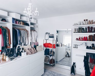 So habe ich mein Ankleidezimmer eingerichtet und gestaltet! So habe ich mein Ankleidezimmer eingerichtet und gestaltet!