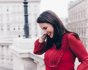 Karriereinterview mit Headhunterin und Bloggerin Verena Irrschik Karriereinterview mit Headhunterin und Bloggerin Verena Irrschik