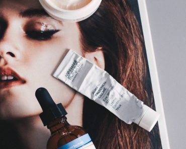 Beauty Inventur: Wie lange halten Make-up, Tagescreme und Co.? Beauty Inventur: Wie lange halten Make-up, Tagescreme und Co.?