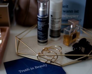 Welches Peeling ist das Beste? Meine BHA und AHA Exfoliant Peeling Favoriten! Welches Peeling ist das Beste? Meine BHA und AHA Exfoliant Peeling Favoriten!