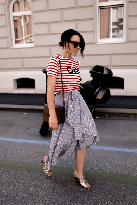 So stylt man ein schönes Alltagsoutfit im gestreiften Mustermix! So stylt man ein schönes Alltagsoutfit im gestreiften Mustermix!