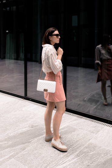 Alltagsoutfit im Sommer: So gut lassen sich Plateau Sneakers kombinieren! Alltagsoutfit im Sommer: So gut lassen sich Plateau Sneakers kombinieren!