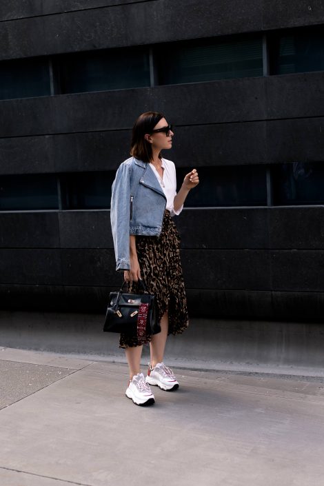 Leo-Print kombinieren: Mein Spätsommer Outfit + Styling-Tipps für den Alltag! Leo-Print kombinieren: Mein Spätsommer Outfit + Styling-Tipps für den Alltag!
