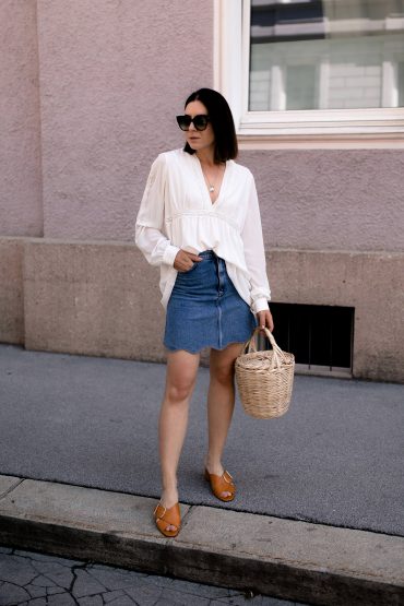 So style ich mein Jeansrock Outfit mit Pantoletten und Birkin Basket! So style ich mein Jeansrock Outfit mit Pantoletten und Birkin Basket!
