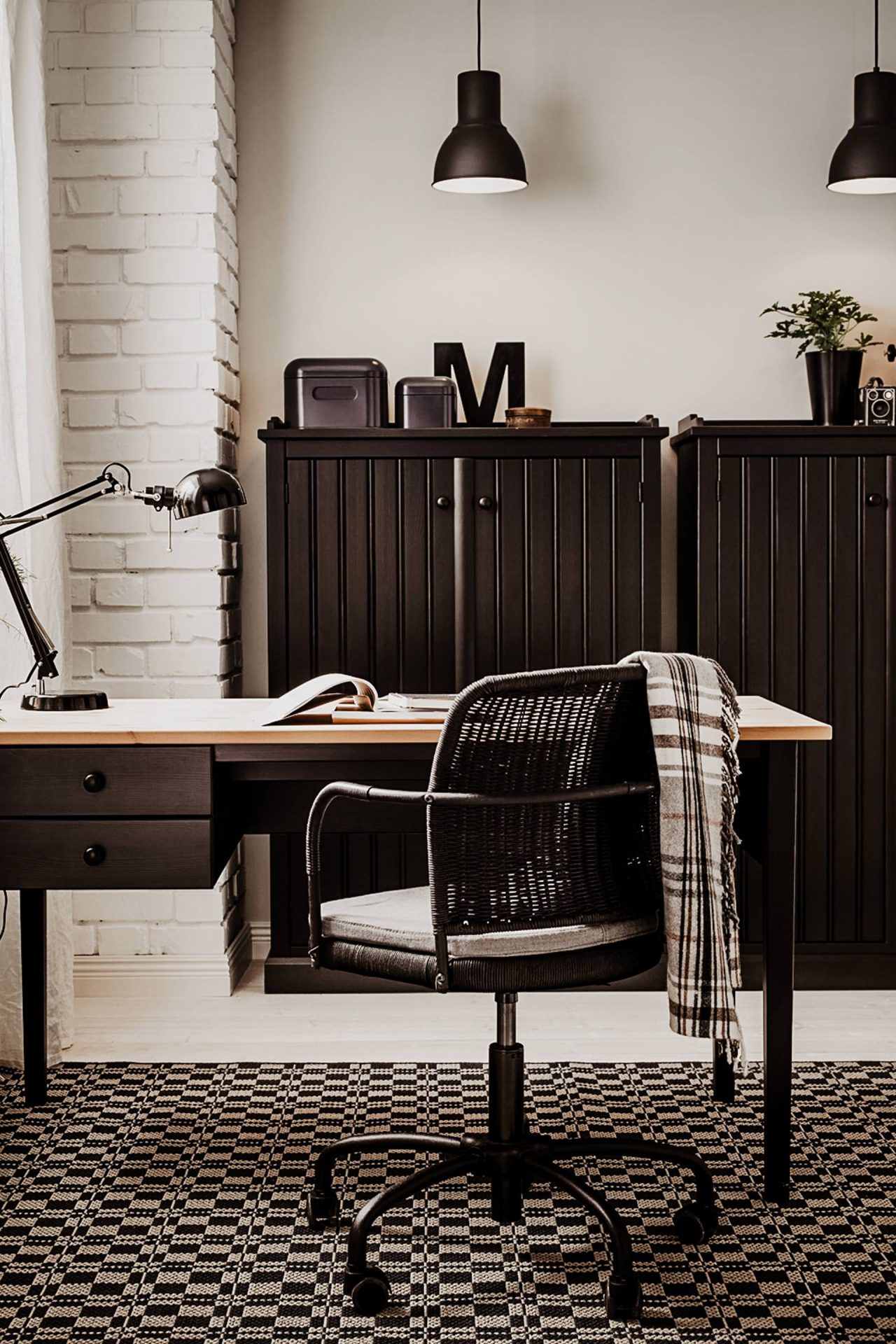 Ordnung schaffen auf dem Schreibtisch: 10 Tipps für mehr Organisation!