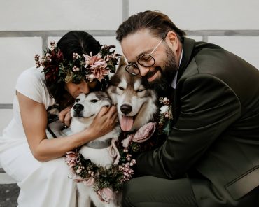 So sehen unsere individuell gestalteten Eheringe aus! So sehen unsere individuell gestalteten Eheringe aus!