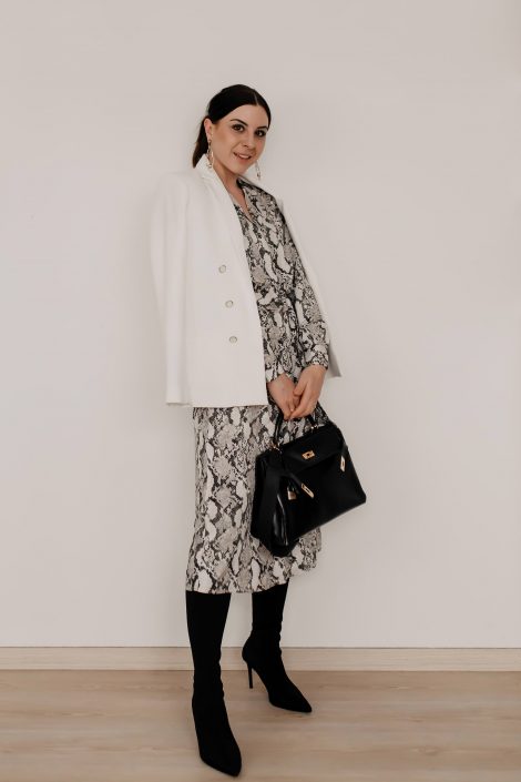 Schlangenmuster kombinieren: So stylt man das Trendmuster 2019 im Alltag! Schlangenmuster kombinieren: So stylt man das Trendmuster 2019 im Alltag!