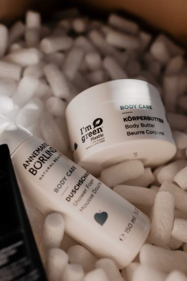 Naturkosmetik: Was steckt dahinter und wie verträglich ist sie wirklich? Naturkosmetik: Was steckt dahinter und wie verträglich ist sie wirklich?